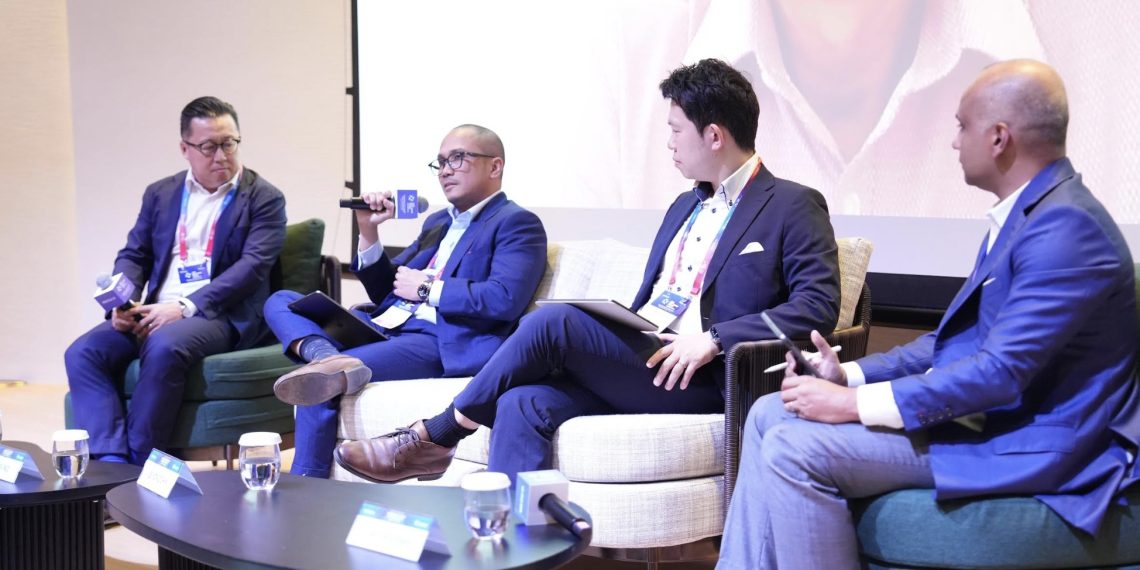 Direktur Keuangan PT Pertamina Geothermal Energy Tbk Yurizki Rio pada ajang Asia New Vision Forum (ANVF) 2025 di Singapura, September lalu.