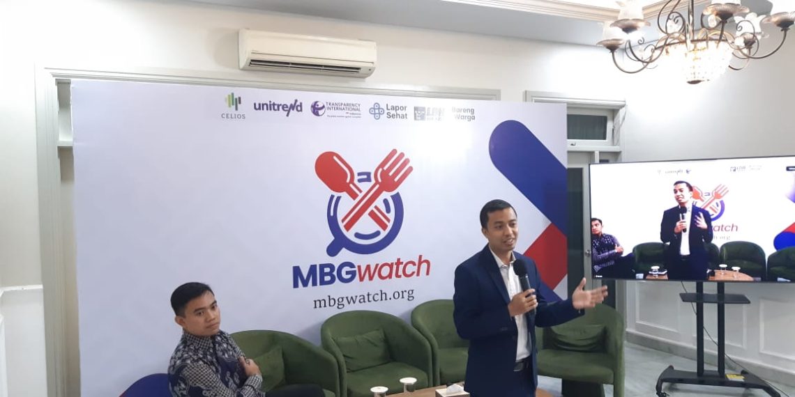 Direktur Kebijakan Fiskal Celios, Media Wahyudi Askar di Jakarta, Selasa (7/10). (Foto: Steven Widjaja)