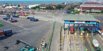 Terminal Peti Kemas Semarang