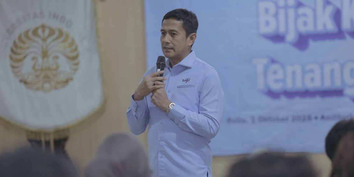 Presiden Direktur Tugu Insurance Adi Pramana dalam acara acara Infobank Financial Literacy Roadshow with Tugu Insurance bertajuk “Bijak Kelola Keuangan, Tenang di Masa Depan, Rabu (1/10). (Foto: M. Zulfikar)