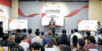 Kepala Eksekutif Pengawas Inovasi Teknologi Sektor Keuangan, Aset Keuangan Digital, dan Aset Kripto OJK, Hasan Fawzi dalam peluncuran Infinity Hackathon OJK-Ekraf 2025 dalam mencari solusi terkait pembiayaan berbasis kekayaan intelektual
