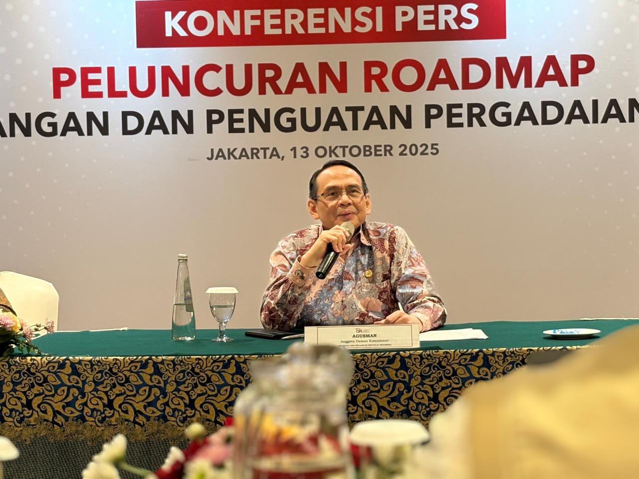 kata Kepala Eksekutif Pengawas Lembaga Pembiayaan, Perusahaan Modal Ventura, LKM dan Lembaga Jasa Keuangan Lainnya Otoritas Jasa Keuangan (OJK), Agusman, di Jakarta, Senin, 13 Oktober 2025.