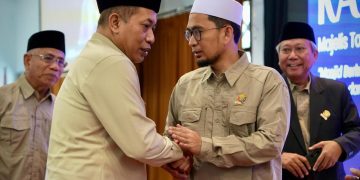 enteri Koperasi (Menkop) Ferry Juliantono m