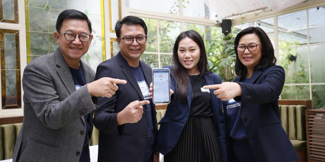 Aplikasi manajemen karyawan, EATS menggandeng OttoDigital untuk memperkuat transformasi digital bisnis di Indonesia