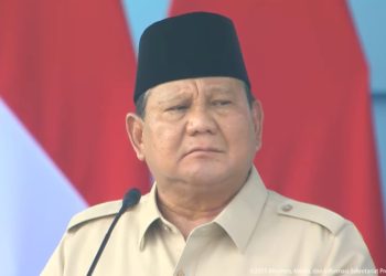 Presiden Prabowo Subianto saat menyampaikan amanat dalam upacara peringatan HUT ke-80 TNI, di lapangan Monas, Jakarta, Minggu, 5 Oktober 2025