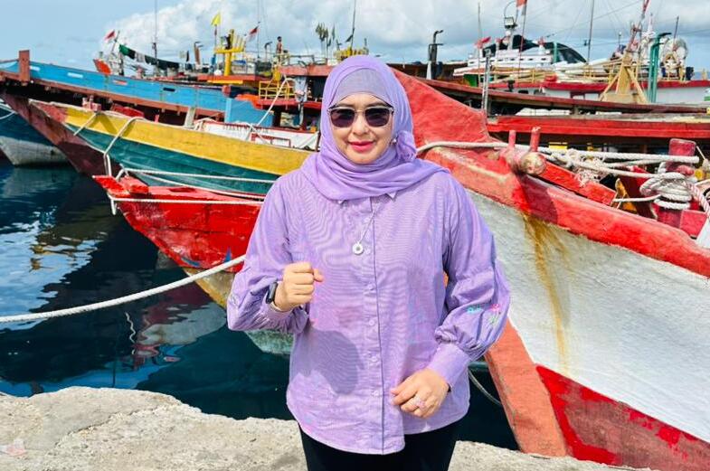 Dr. Nimmi Zulbainarni,