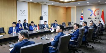 Presiden Republik Indonesia Prabowo Subianto melakukan pertemuan bilateral dengan Presiden Republik Korea Lee Jae Myung di Hwabaek International Convention Center (HICO), Gyeongju, pada Sabtu, 1 November 2025. (Foto: BPMI Setpres)