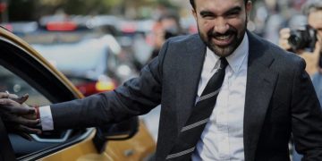 Zohran Mamdani, politikus Partai Demokrat ini terpilih menjadi Wali Kota New York City.