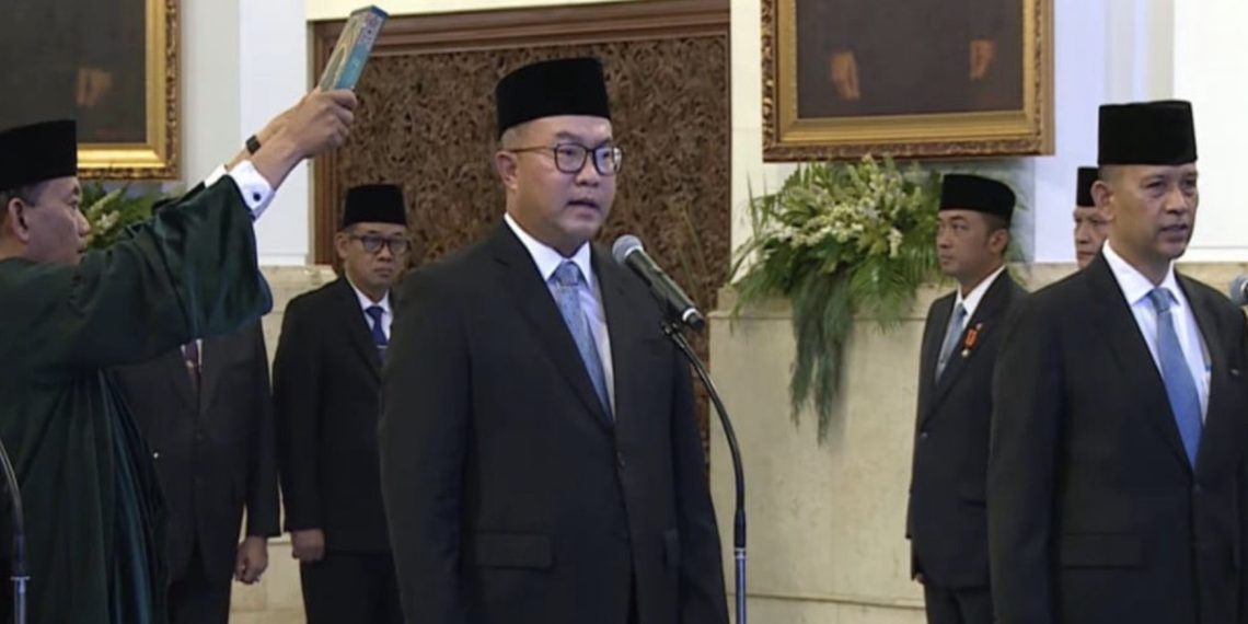 Pelantikan Wakil Ketua Mahkamah Agung (MA) Bidang Non-Yudisial dan Kepala Badan Riset dan Inovasi Nasional (BRIN) dalam upacara resmi yang digelar di Istana Negara, Jakarta, pada Senin (10/11/2025) -Foto: Ist