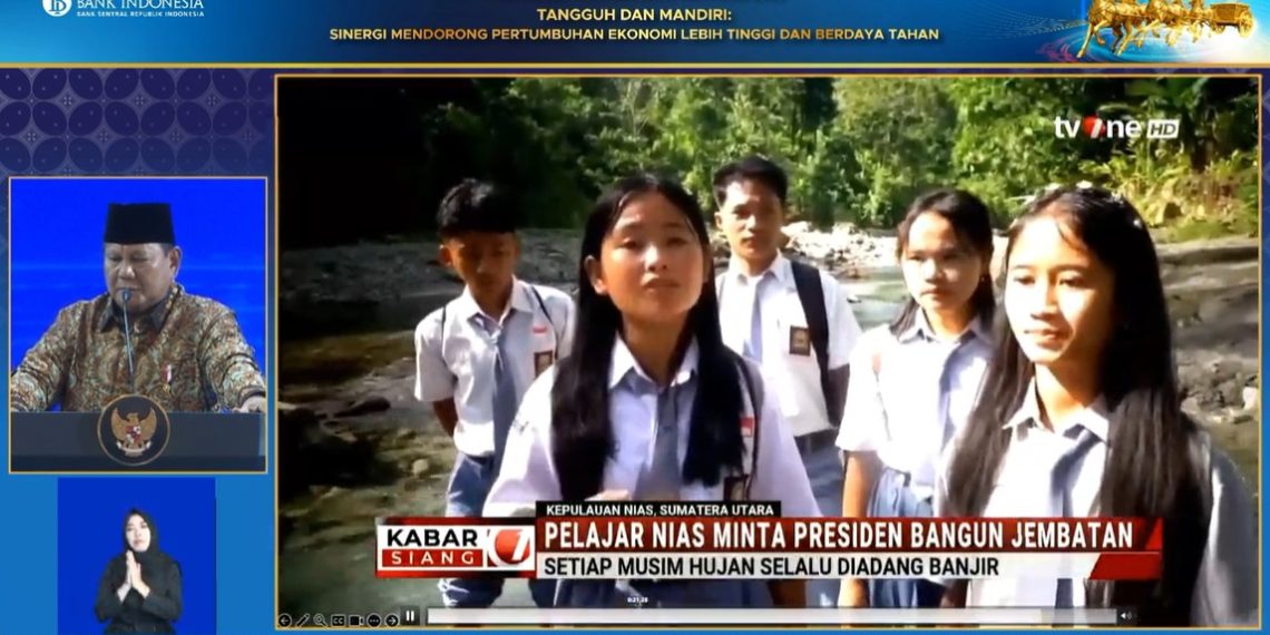 Video pelajar Nias minta Presiden Prabowo membangun jembatan. (Foto: Tangkapan layar/Adrianto)
