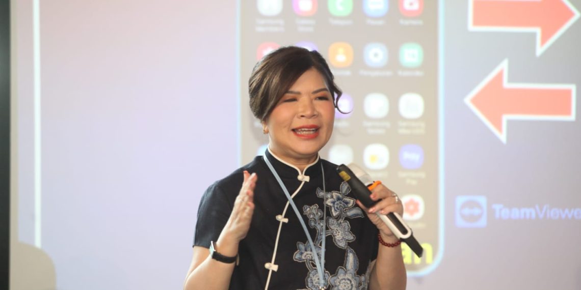 Senior Advisor Fraud Banking Investigation BCA, Wani Sabu, dalam acara Infobank Institute bertajuk Digital "Payment & Security Outlook 2026-2030: Trends, Competitive Landscape and Forecast Insight", Jumat, 21 November 2025. (Foto: Zaenal Abdurrani)