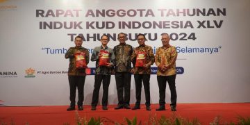 Penandatanganan MoU ini disaksikan langsung Deputi Bidang Kelembagaan dan Digitalisasi Koperasi Kementerian Koperasi (Kemenkop) Henra Saragih yang dalam hal ini mewakili Menteri Koperasi, di sela kegiatan Rapat Anggota Tahunan (RAT) Induk KUD Indonesia XLV Tahun Buku 2024, di Jakarta, Rabu (5/11).