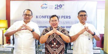 Jajaran direksi PT Sarana Multigriya Finansial (SMF) dalam konferensi pers, Jumat,14 November 2025 di Surakarta. (Foto: Ari Astriawan)