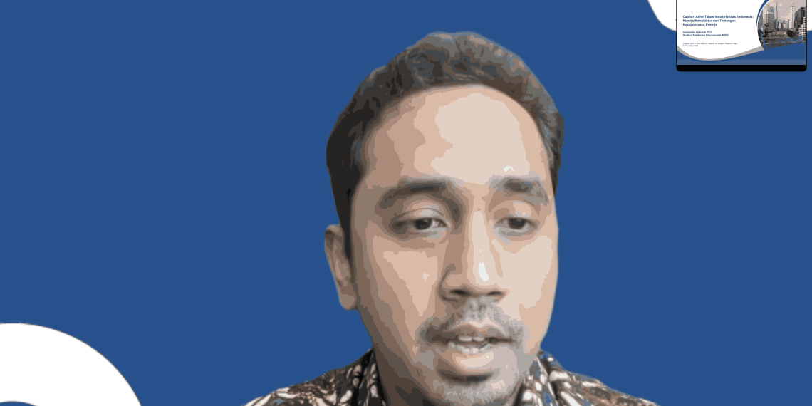 Direktur Kolaborasi Internasional INDEF, Imaduddin Abdullah dalam diskusi publik "Catatan Akhir Tahun INDEF: Liburan di Tengah Tekanan Fiskal". (Tangkapan layar Zoom Meeting)