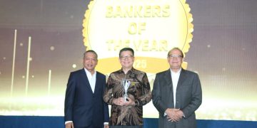 Direktur Utama NobuBank Suhaimin Djohan meraih penghargaan CEO of The Year 2025 dari Infobank. (Foto: Erman Subekti)
