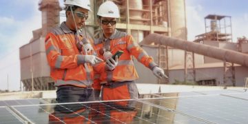 Ilustrasi pegawai PT Semen Indonesia Tbk atau SIG. (Foto: Istimewa)