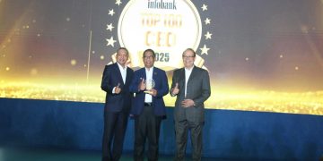 Direktur Utama BUMIDA, Ramli Forez, menerima penghargaan “Top 100 CEO & Future Leaders 2025” 2025 dalam ajang Infobank Top 100 CEO & The Next Future Leaders 2025. (Foto: Istimewa)