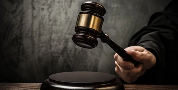 Catatan Infobank Akhir Tahun 2025: Menyoal Pasal “Hantu” Kriminalisasi Kredit Macet