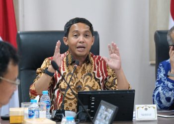 menhut Raja Juli Antoni