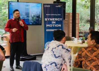 Vice President Digital Retail Banking Bank Mandiri Harry Sofri Putranda