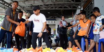 Bank Mandiri salurkan bantuan bencana 5.000 paket di Sumatra Utara. (Foto: Dok. Bank Mandiri)