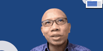 Direktur Pengembangan Big Data INDEF, Eko Listiyanto dalam diskusi publik Catatan Akhir Tahun INDEF: Liburan di Tengah Tekanan Fiskal. (Tangkapan layar Zoom Meeting: Julian)