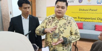 Direktur Pengembangan Maxim Indonesia, Dirhamsyah, ditemui usai acara diskusi dengan sejumlah stakeholders transportasi daring, di Kantor Pusat Maxim, Jakarta, Kamis, 11 Desember 2025. (Foto: Julian)