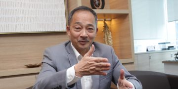 Presiden Direktur Sun Life Indonesia sekaligus Plt Ketua AAJI, Albertus Wiroyo, saat berbincang dengan jurnalis Infobank, Kamis, 15 Januari 2026. (Foto: Erman Subekti)