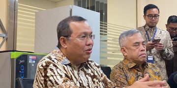 Direktur Utama BEI, Iman Rachman menyampaikan paparannya dalam konferensi pers,di Jakarta, Rabu, 28 Januari 2026. (Foto: Khoirifa)