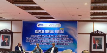 Direktur Pengembangan Dana Pensiun, Asuransi, dan Aktuaria Kementerian Keuangan, Ami Muslich (tengah), dalam agenda KUPASI Annual Forum 2026, di Jakarta, Kamis (29/1). (Foto: Khoirifa)