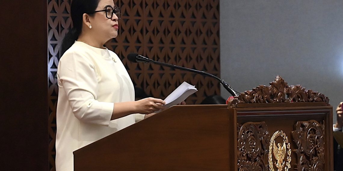 Ketua DPR RI Puan Maharani membukaan Masa Persidangan III Tahun Sidang 2025-2026 digelar dalam Rapat Paripurna yang berlangsung di Gedung Nusantara II DPR RI, Senayan, Jakarta, Selasa (13/1/2026). Foto : DPR