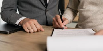 Memahami Produk Pinjaman Back to Back, Solusi Dana Cepat Tanpa Cairkan Deposito