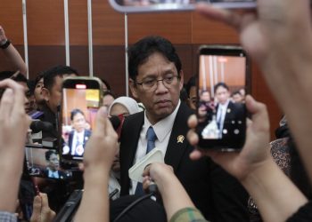 Menteri Keuangan Purbaya Yudhi Sadewa selepas konferensi pers Hasil Rapat Berkala Komite Stabilitas Sistem Keuangan (KSSK) I Tahun 2026 di Jakarta, Selasa (27/1). (Foto: Erman Subekti)