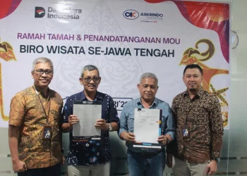Askrindo teken MoU dengan 20 biro travel Jateng, dorong asuransi pariwisata. (Foto: Istimewa)