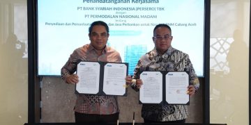 Momentum penandatanganan kerja sama PT Bank Syariah Indonesia Tbk (BRIS) atau BSI dengan PT Permodalan Nasional Madani (PNM) dalam rangka memperkuat inklusi syariah di segmen UMKM. (Foto: Khoirifa)