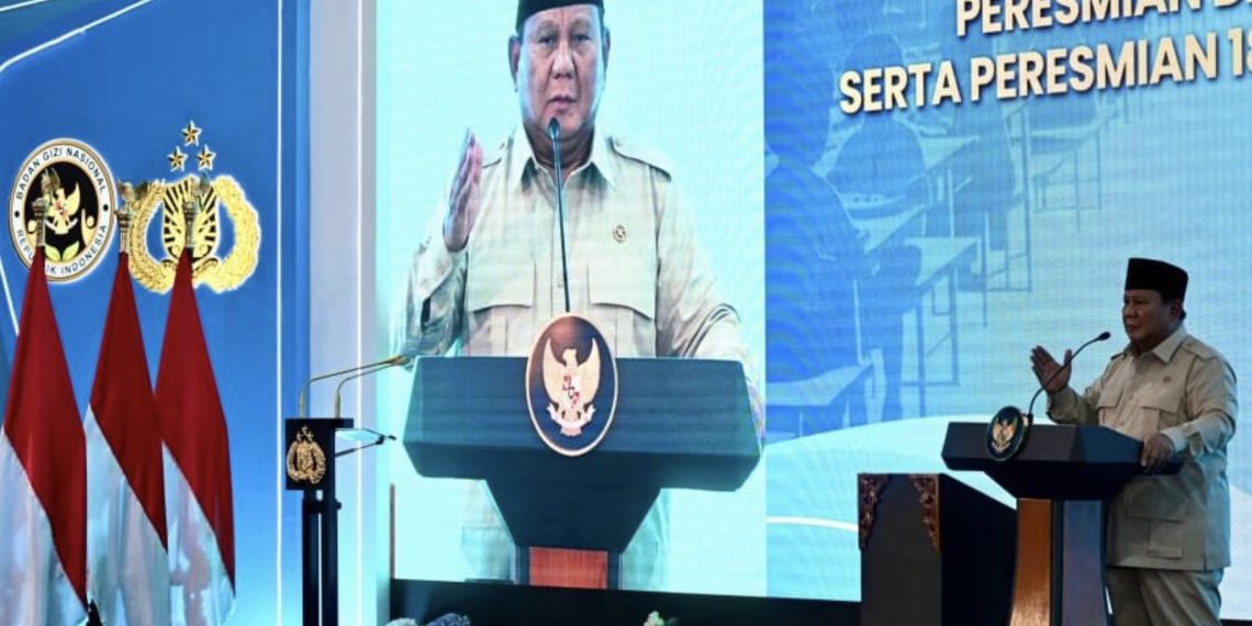 Presiden Prabowo Subianto meresmikan 1.072 Satuan Pelayanan Pemenuhan Gizi (SPPG) dan 18 Gudang Ketahanan Pangan Polri serta groundbreaking 107 SPPG Polri di SPPG Polri Palmerah, Jakarta, Jumat, 13 Februari 2026. Foto: BPMI Setpres/