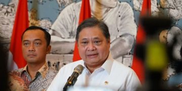 Menteri Koordinator Bidang Perekonomian Airlangga Hartarto mengumumkan respons pemerintah atas terjadinya trading halt di pasar modal, Jakarta, Jumat (30/1/2026). (Foto: Dok. Kemenko Perekonomian/ANTARA)