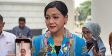 Pejabat Sementara (Pjs.) Ketua dan Wakil Ketua Dewan Komisioner Otoritas Jasa Keuangan (OJK), Friderica Widyasari Dewi (foto: M.Ibrahim)