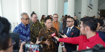 Wakil Ketua Umum Koordinator Bidang Luar Negeri Kadin, James T. Riady