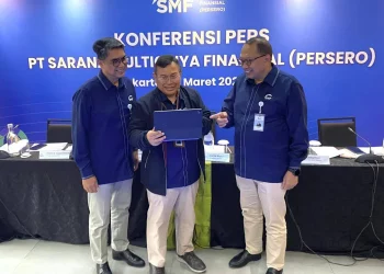 Jajaran Direksi PT Sarana Griya Multifinansial (SMF) dalam konferensi pers paparan kinerja full year 2025 di Jakarta. (Foto: Ari Astriawan)