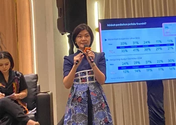 Deposit, Wealth Management and Training Head UOB Indonesia, Emillya Soesanto. (Foto : Ari Astriawan)