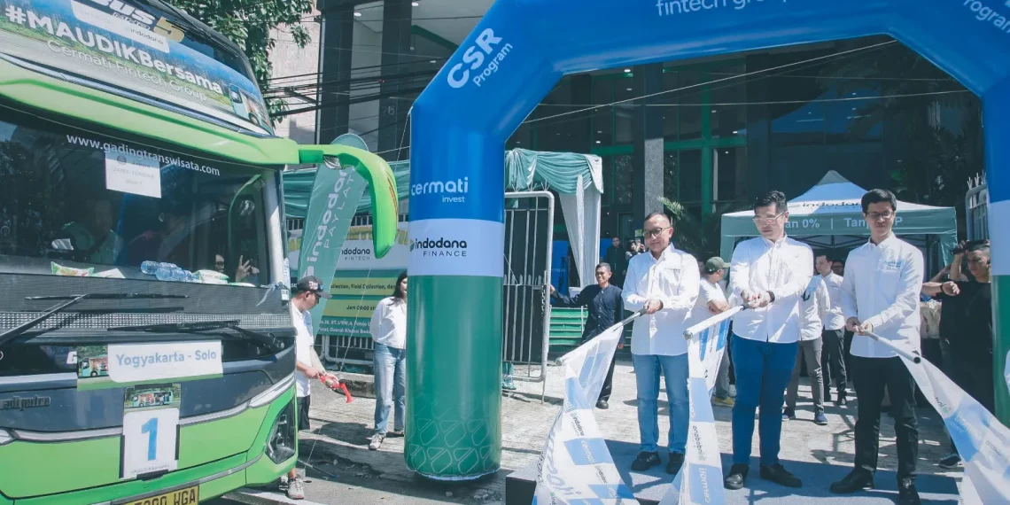 Cermati Fintech Group Adakan Mudik Bersama