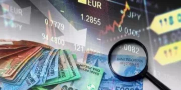 Melirik Risiko Penurunan Prospek Peringkat Kredit Perusahaan