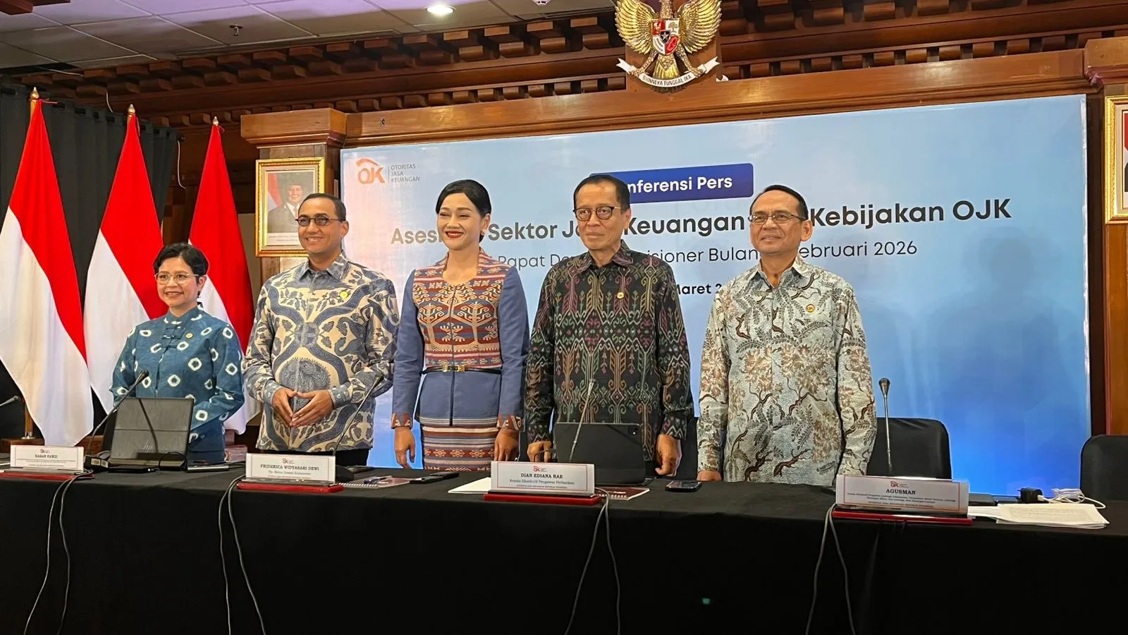 konferensi pers RDK OJK