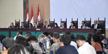 Sidang putusan KPPU dalam perkara dugaan kartel pinjol