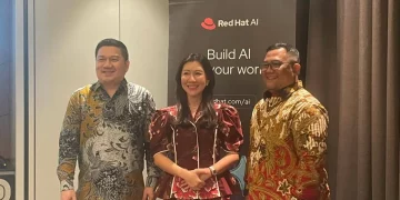 Country Manager Indonesia Red Hat, Vony Tjiu (tengah). (Foto: Alfi Salima Puteri)