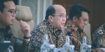 Direktur Utama Bank Mandiri Riduan menyampaikan paparan kinerja Keuangan Triwulan I 2026 dengan mencatatkan, di Jakarta. (Foto : Erman Subekti)