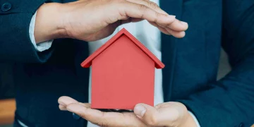 Ilustrasi asuransi properti. (Foto: Freepik)