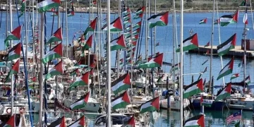 Kapal-kapal dari "Global Sumud Flotilla 2026 Spring Mission" berangkat dari marina di Augusta di pulau Sisilia, Italia, pada 26 April 2026. (Foto: ANTARA/Anadolu)