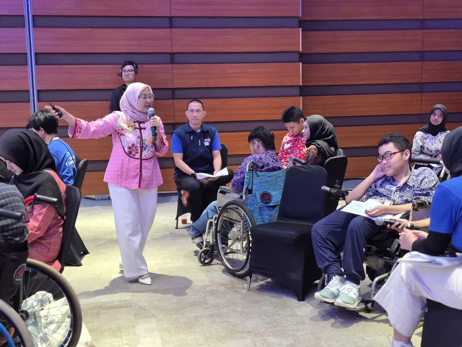 Citi Indonesia dan YCAB Foundation menggelar #SmartMoneyTalksABLE untuk meningkatkan literasi keuangan remaja penyandang disabilitas. (Foto: Ari Astriawan)